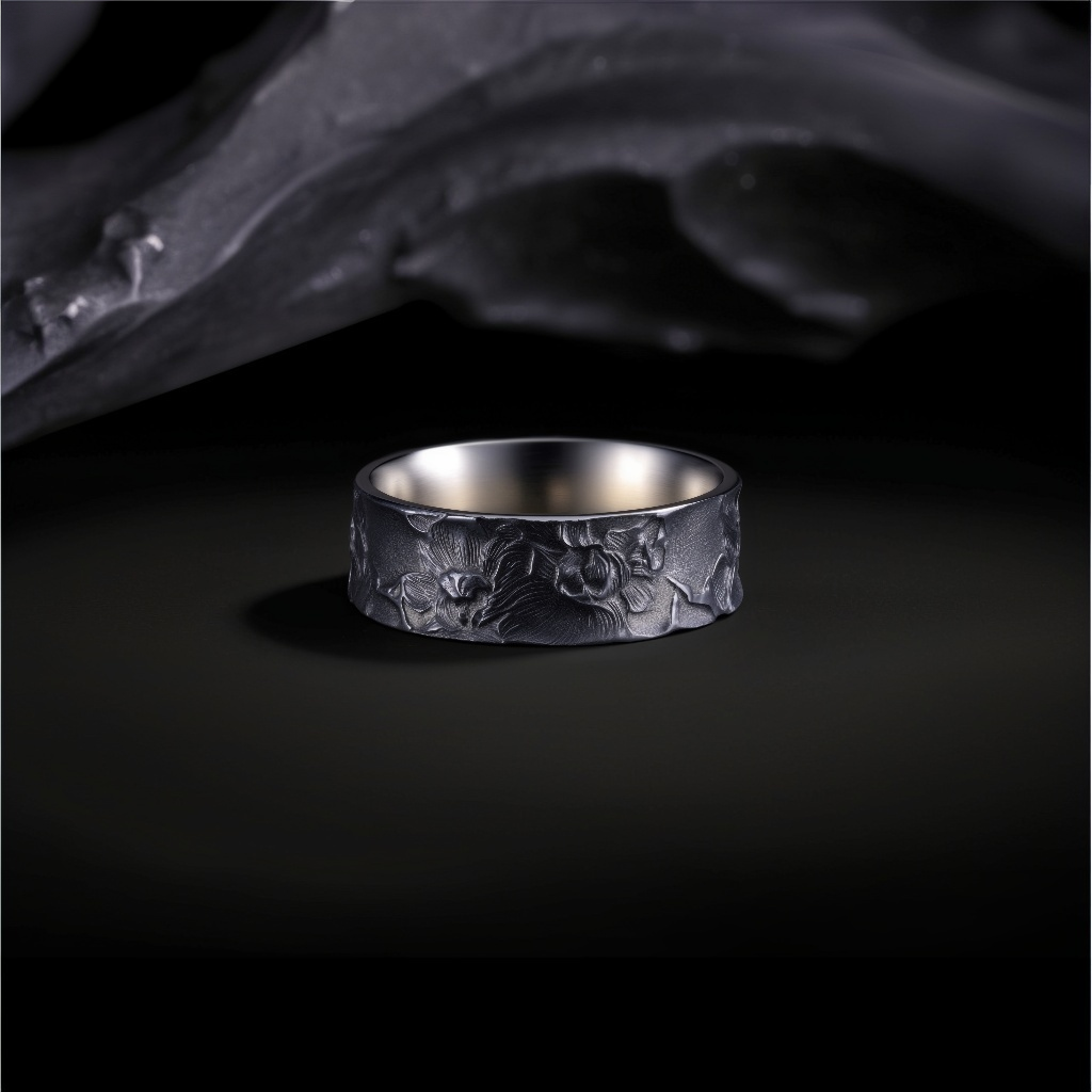 Midnight Flora Relief Band Silver Rings
