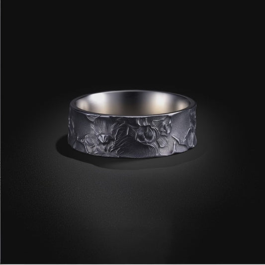 Midnight Flora Relief Band Silver Rings